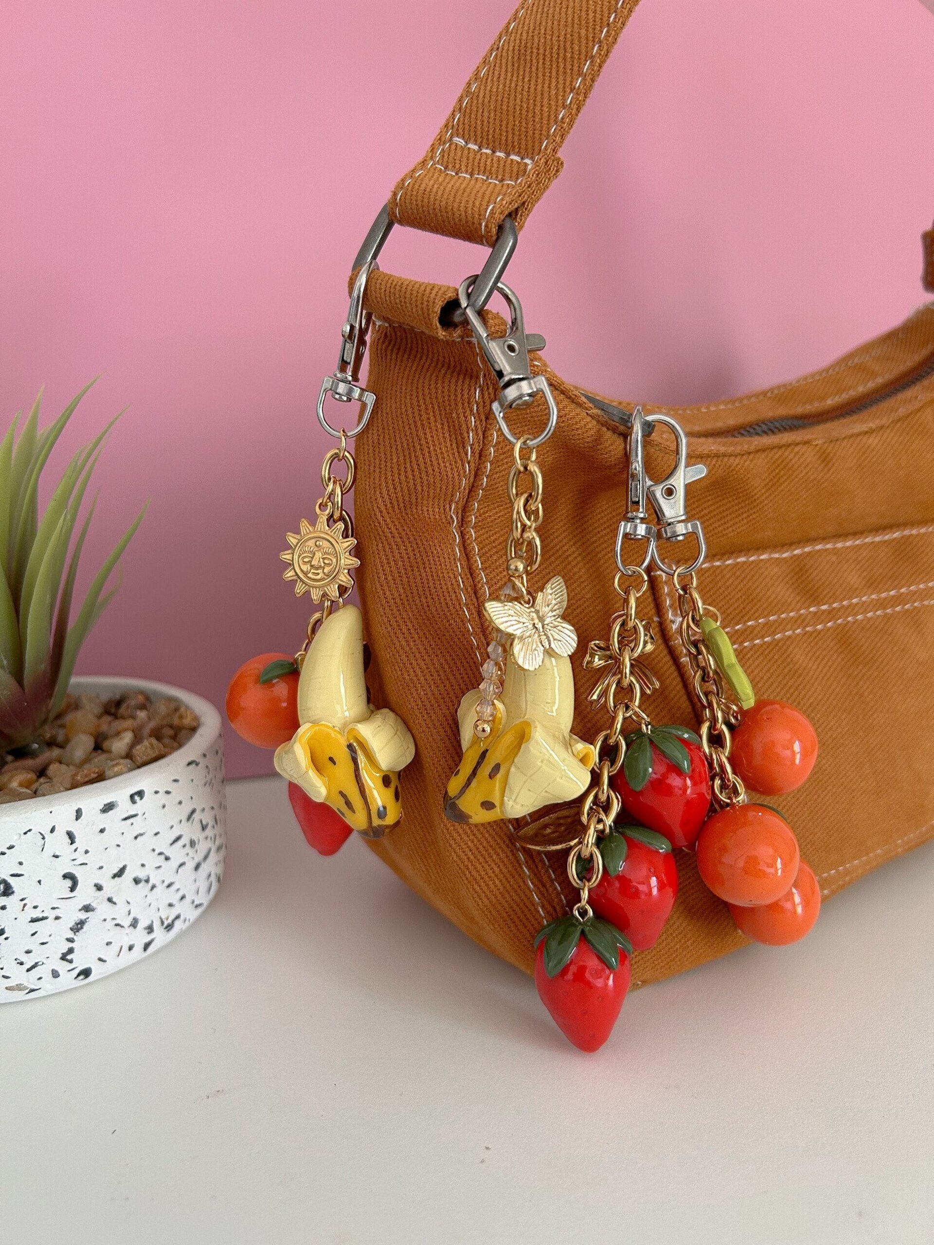 Charm Maxi Banana - 4